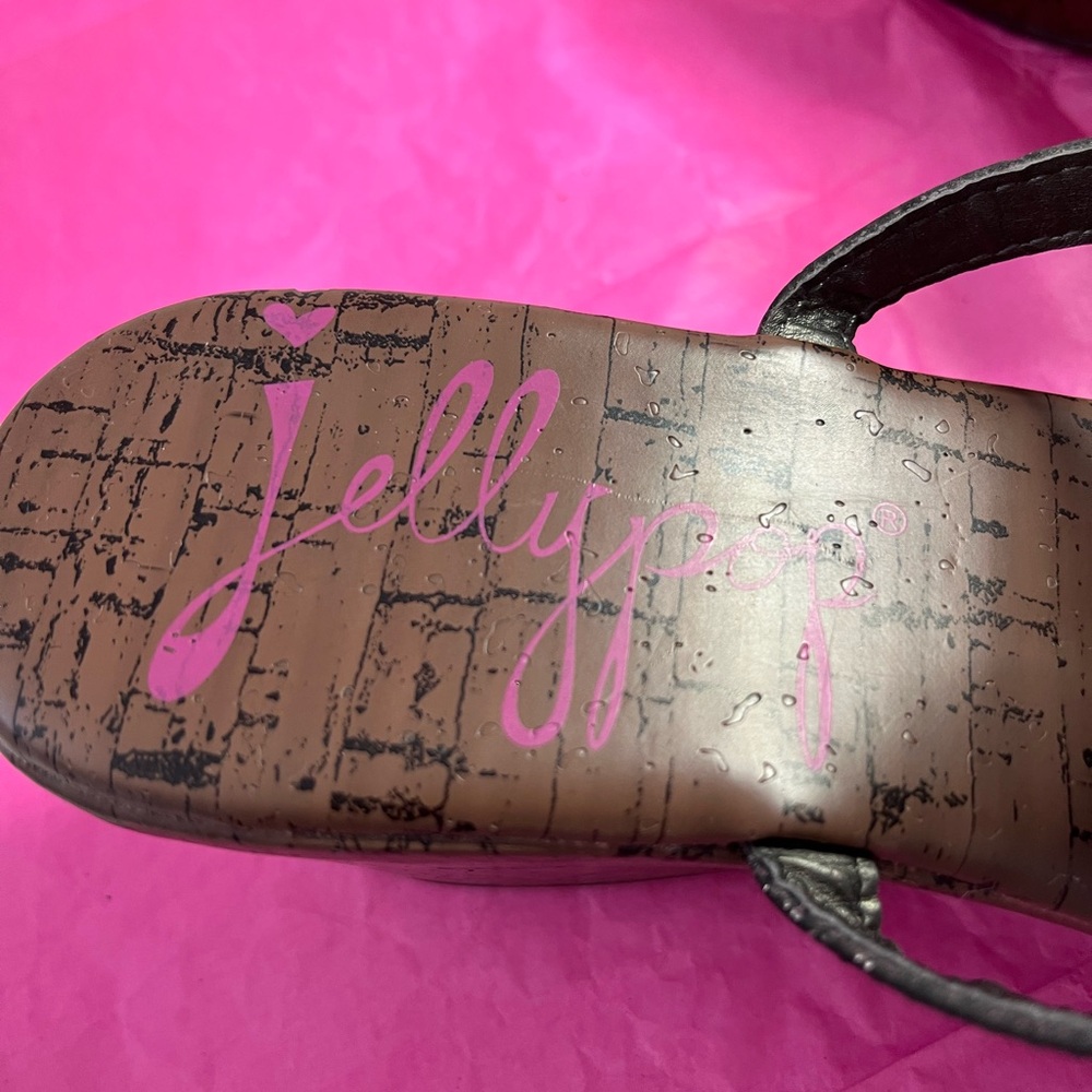 Wedges - Picture 3 of 5